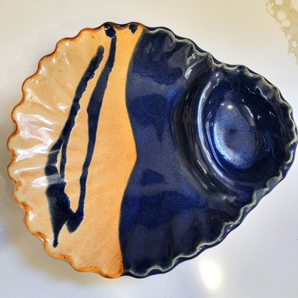 Handmade pottery shell shape dish